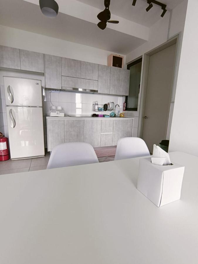 The Clio 2 Residences: Hub Near Ioi Mall