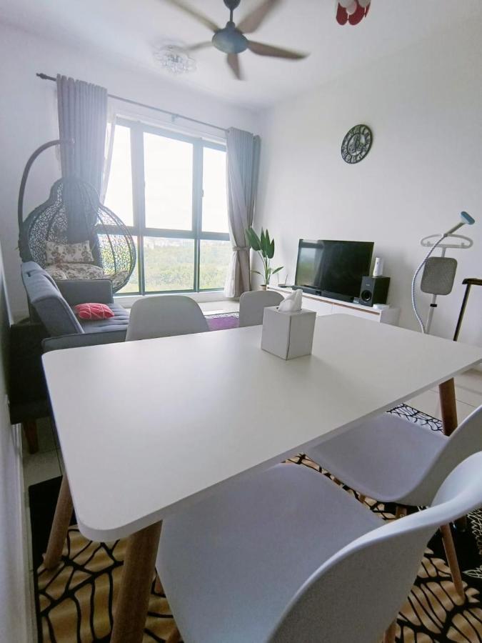 Apartment The Clio 2 Residences: Hub Near Ioi Mall *