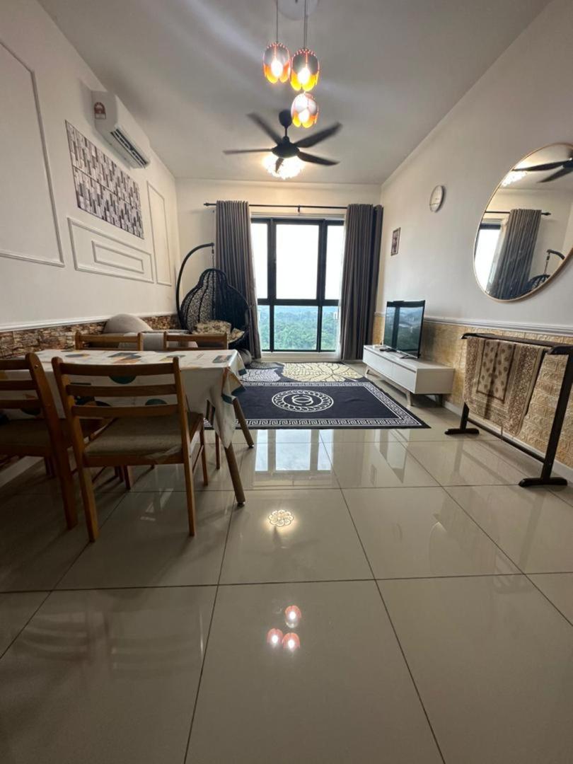 Apartment The Clio 2 Residences: Hub Near Ioi Mall *