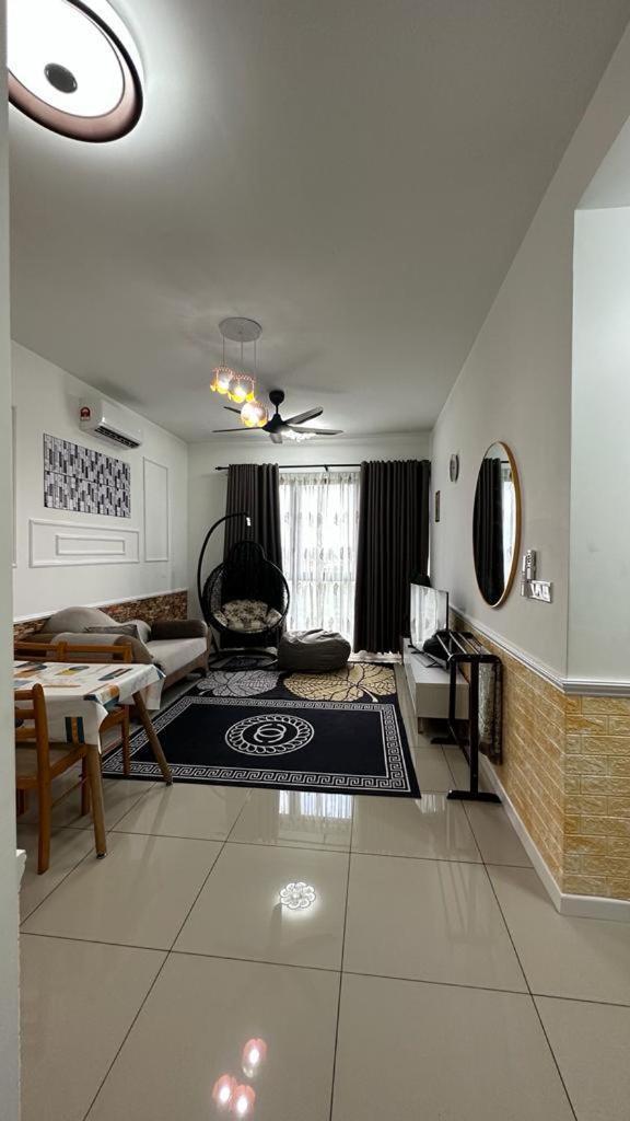 Apartment The Clio 2 Residences: Hub Near Ioi Mall